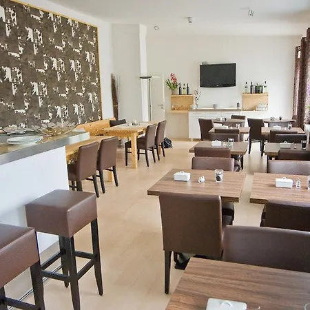 4mex & Living Hotel 3*